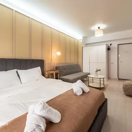 Modern Studio Near Liberty Mall Apartment *