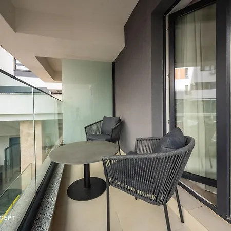 Modern Studio Near Liberty Mall ブカレスト