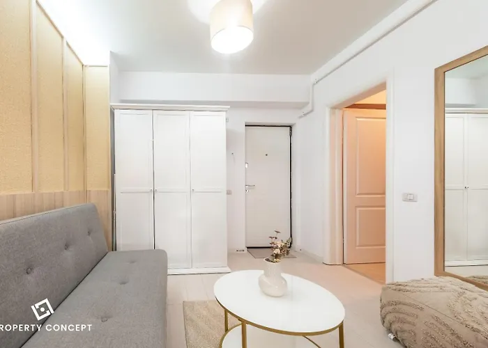 Modern Studio Near Liberty Mall Апартаменти *