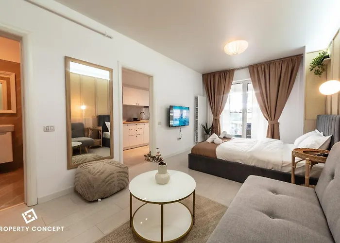 Modern Studio Near Liberty Mall * Бухарест