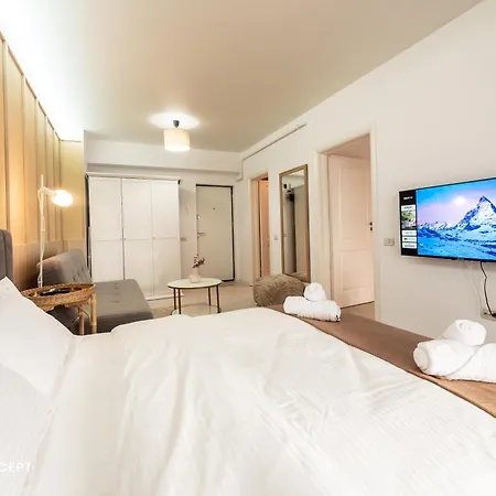 Modern Studio Near Liberty Mall *